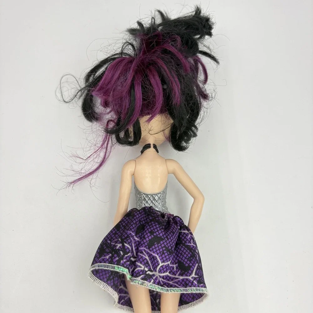 Mattel Ever After High Raven Queen Fashion Doll Purple Hair Silver‎ Dress 2015